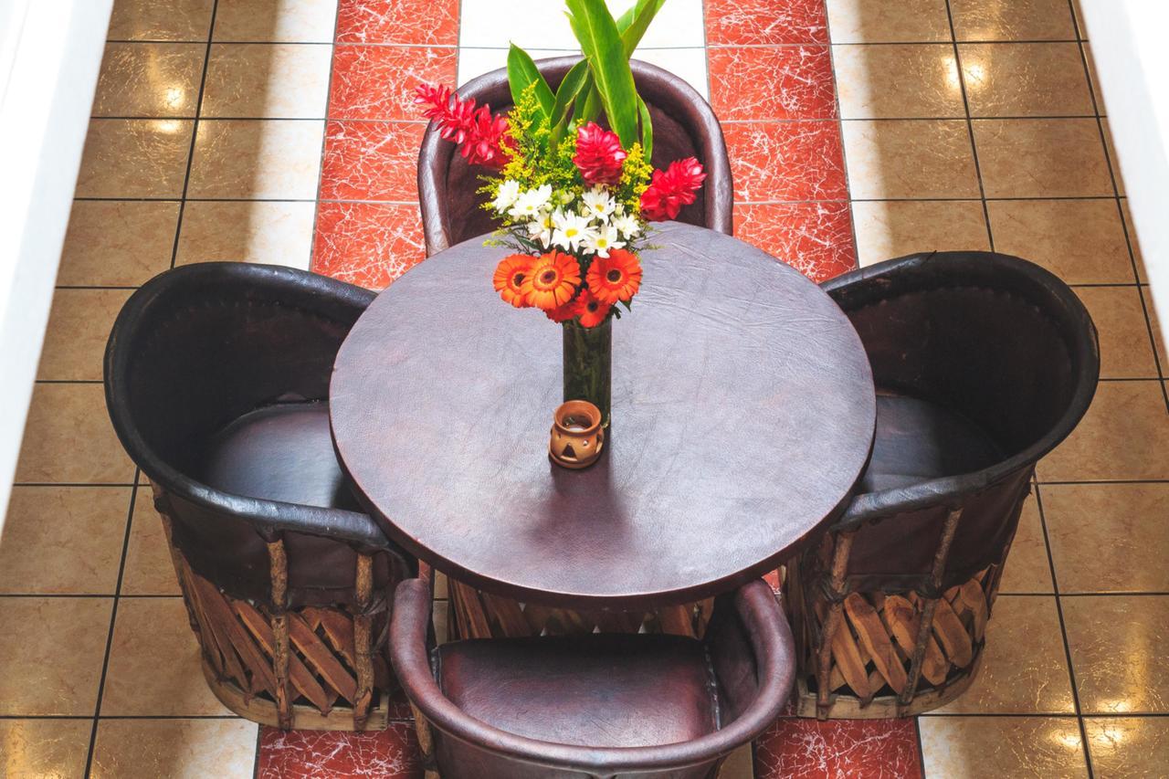 Hotel Casa Santa Lucia 안티구아 과테말라 외부 사진